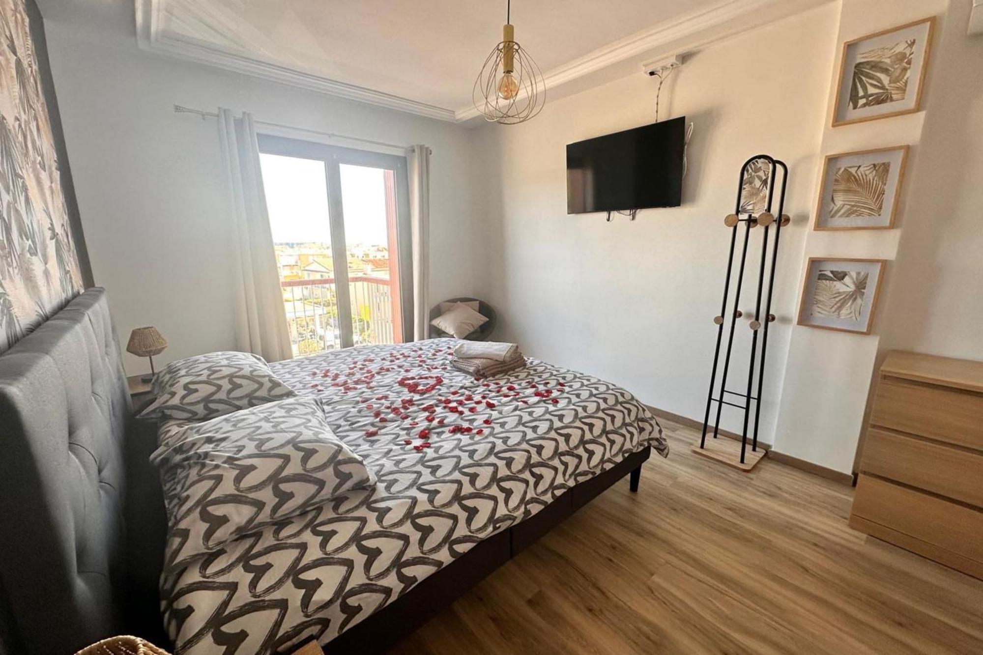 לה-גרו-דו-רואה Le Mistral Appartement Standing Avec Vue Mer Exceptionnelle En 1Ere Ligne מראה חיצוני תמונה