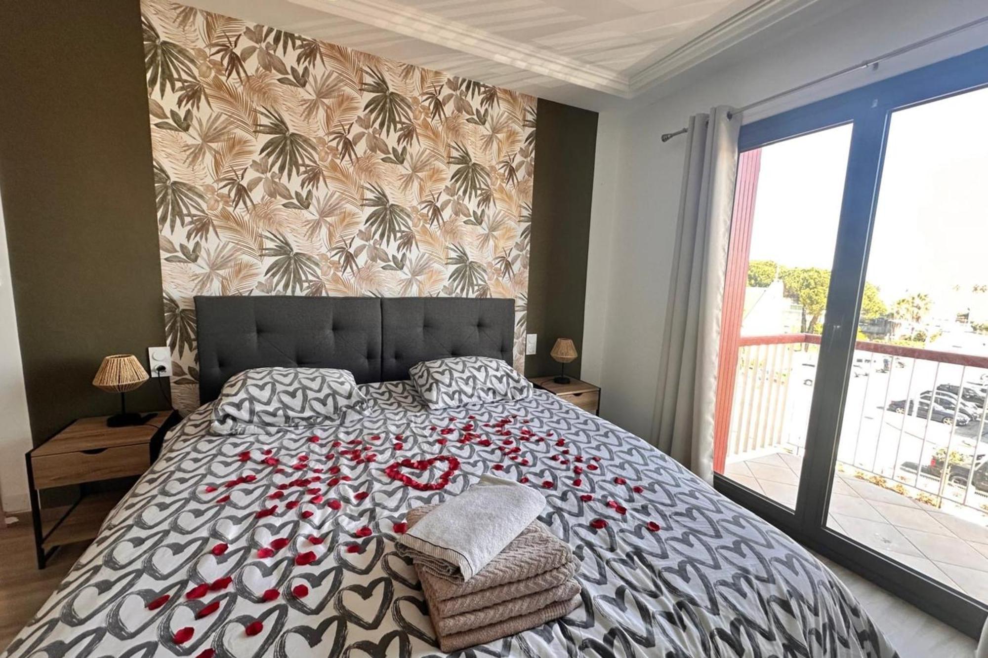 לה-גרו-דו-רואה Le Mistral Appartement Standing Avec Vue Mer Exceptionnelle En 1Ere Ligne מראה חיצוני תמונה